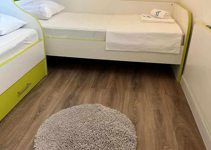 Kulas * Biograd Na Moru